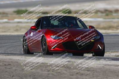 media/Oct-18-2025-Speed Ventures (Sat) [[8b3b7cf525]]/Yellow/Session 3 (Sunset)/